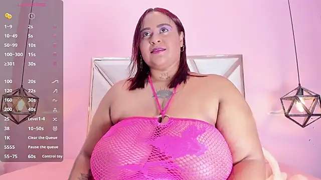 Snapshot of CynthiaGale chatting on April 17, 2026, 3:15 pm CynthiaGale online show from April 17, 2026, 3:15 pm