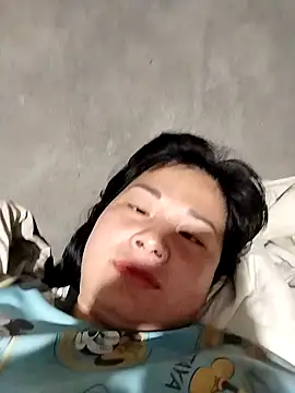 kute-00 online show from October 13, 2025, 1:56 pm