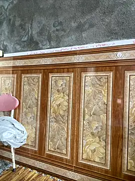 Lonnina online show from November 4, 2025, 4:05 am