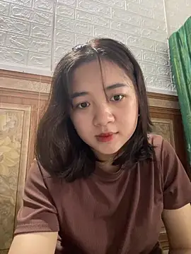 Lonnina online show from October 24, 2025, 2:54 am