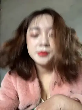 Lonnina online show from December 2, 2025, 2:12 am