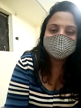 Shikha-mehra7 online show from November 4, 2025, 2:26 am