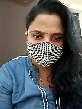 Shikha-mehra7 online show from October 12, 2025, 7:54 am