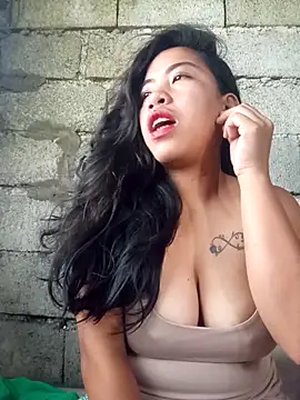 Yapsyxx online show from April 22, 2026, 12:17 am