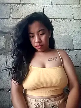 Yapsyxx online show from April 17, 2026, 12:46 am