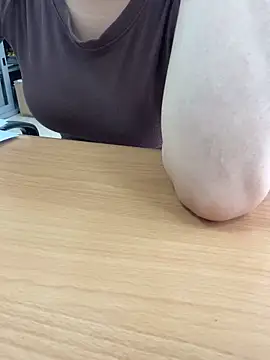 ThuPhuong-Tr online show from September 24, 2025, 3:57 am