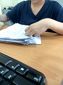 ThuPhuong-Tr online show from September 10, 2025, 2:21 am