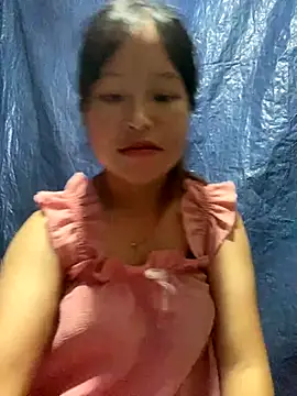 O o UwU o O online show from September 12, 2025, 6:13 am