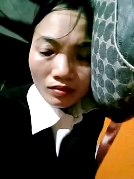 ngan-cute online show from March 17, 2026, 3:42 am