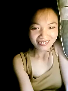 ngan-cute online show from October 2, 2025, 6:39 am