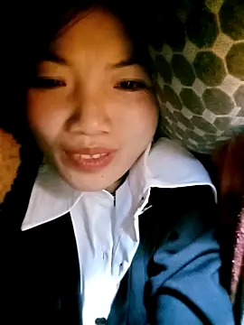 ngan-cute online show from February 6, 2026, 4:47 pm