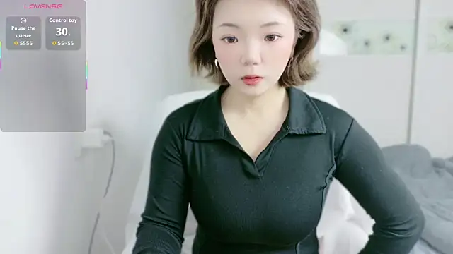 E-cup2 online show from November 12, 2025, 12:20 pm