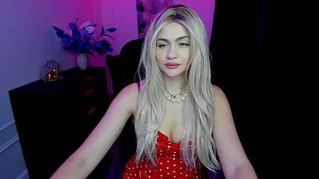 LeslieMineg online show from September 16, 2025, 11:22 am