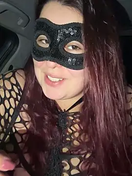 Snapshot of Saphyra_Secret chatting on November 22, 2025, 12:10 am Saphyra Secret online show from November 22, 2025, 12:10 am