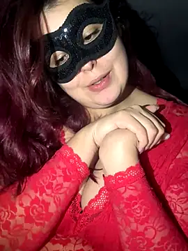 Snapshot of Saphyra_Secret chatting on October 21, 2025, 10:53 pm Saphyra Secret online show from October 21, 2025, 10:53 pm