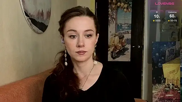 SkyHelen online show from June 3, 2026, 7:53 am