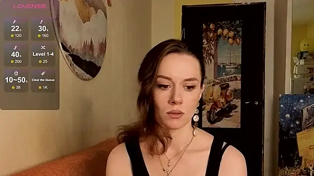 SkyHelen online show from June 10, 2026, 9:32 am