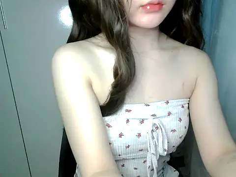 Annabelle-e online show from July 7, 2026, 1:30 am