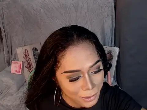 SerenityFoxx online show from October 24, 2025, 11:31 am