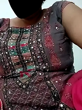 Rakhi sawant143 online show from September 27, 2025, 7:25 am