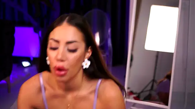 CataleyaSyrene online show from September 30, 2025, 6:14 pm