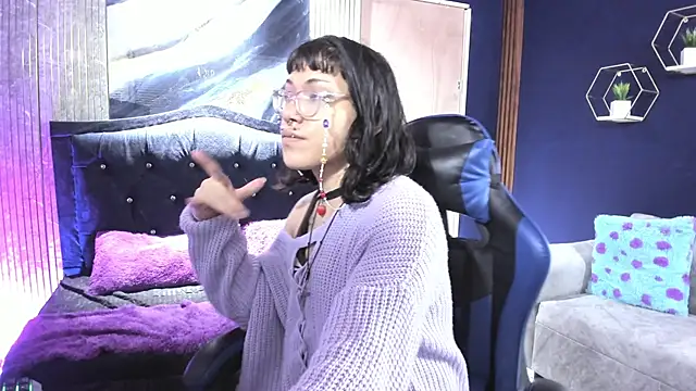 Snapshot of christina_vamp1 chatting on September 19, 2025, 2:10 pm christina vamp1 online show from September 19, 2025, 2:10 pm