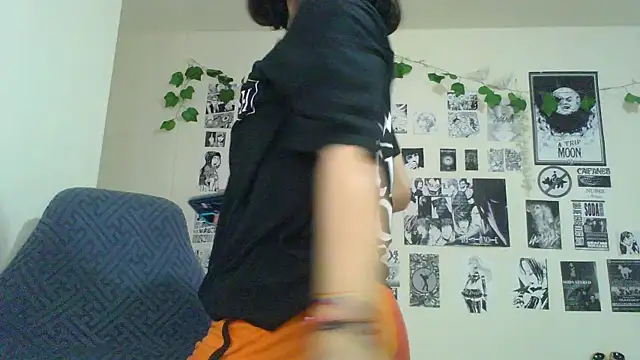 Snapshot of christina_vamp1 chatting on September 8, 2025, 3:22 pm christina vamp1 online show from September 8, 2025, 3:22 pm