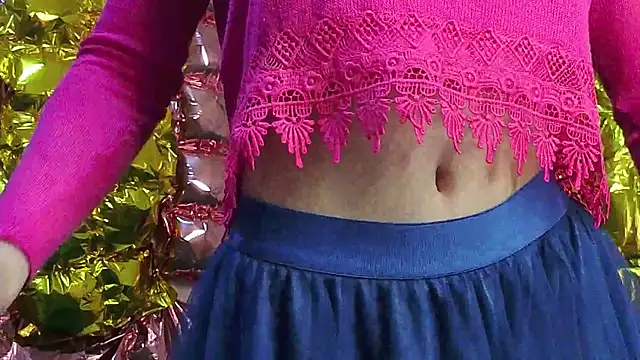  kikiclark   online show from April 13, 2026, 5:39 pm