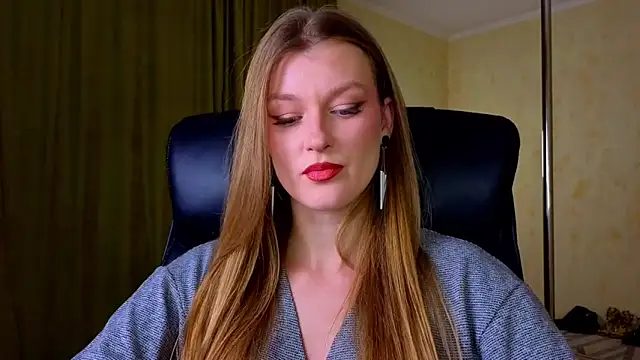 Snapshot of MysticVenus_ chatting on February 10, 2026, 3:44 pm MysticVenus online show from February 10, 2026, 3:44 pm