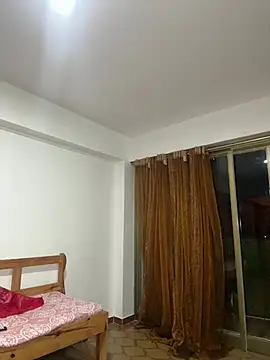 hottiee melannie online show from March 8, 2026, 9:45 am