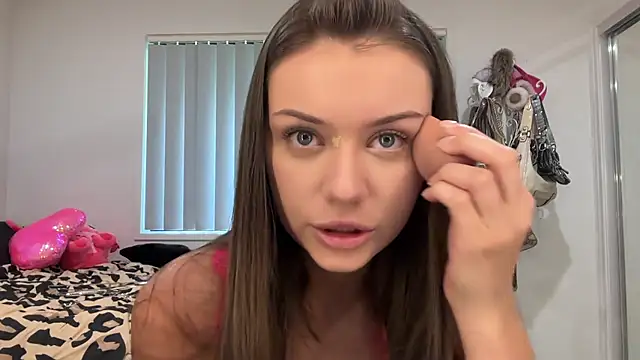 cassiess1 online show from September 30, 2025, 9:10 pm