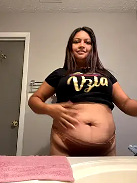 Snapshot of pocahonta69mermaid chatting on October 9, 2025, 3:23 pm pocahonta69mermaid online show from October 9, 2025, 3:23 pm