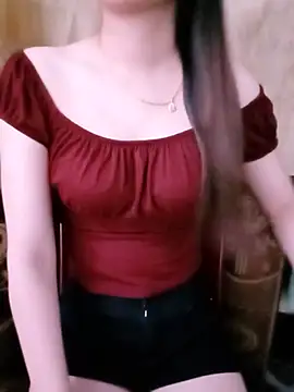 Snapshot of CherryBeii chatting on July 10, 2026, 10:32 pm CherryBeii online show from July 10, 2026, 10:32 pm