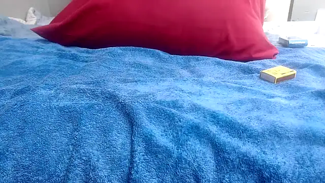 MissP11 online show from April 3, 2026, 10:05 pm