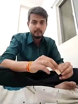 7incpink online show from January 5, 2026, 5:27 pm