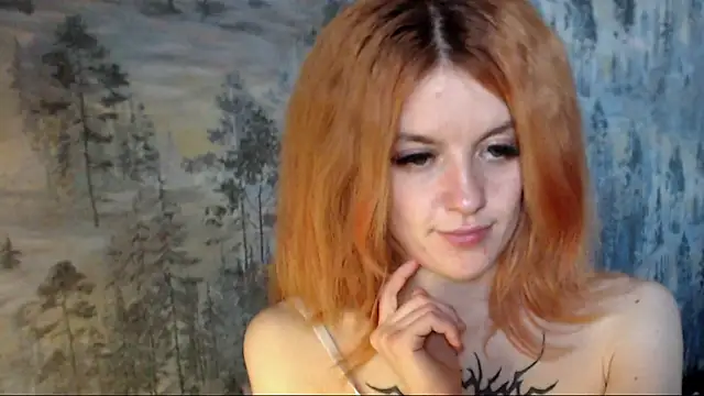 Snapshot of __Elina__ chatting on September 30, 2025, 5:35 am Elina online show from September 30, 2025, 5:35 am