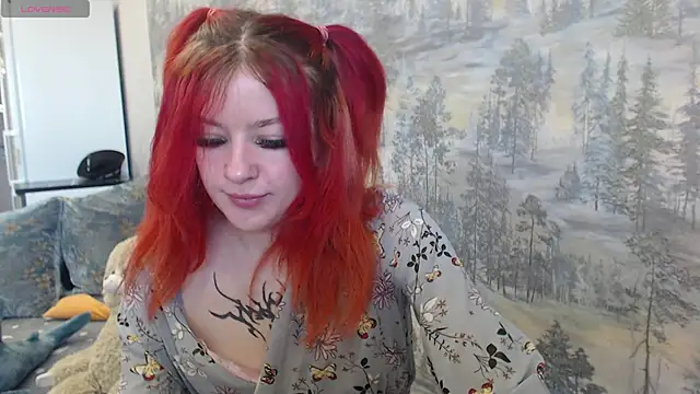 Snapshot of __Elina__ chatting on October 25, 2025, 4:44 am Elina online show from October 25, 2025, 4:44 am