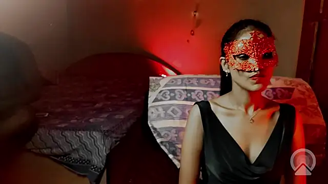 royeoy22 online show from October 6, 2025, 12:28 pm