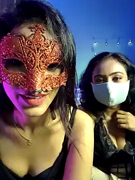 royeoy22 online show from October 3, 2025, 12:17 pm