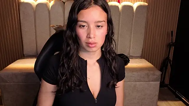  Mia Evans 1 online show from March 21, 2026, 8:46 pm