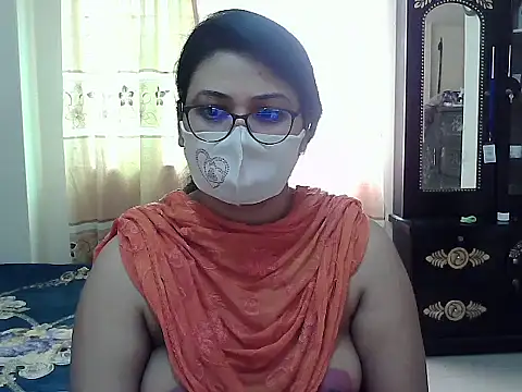 Elena cruz5 online show from October 9, 2025, 1:17 am