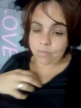 CARITOMIO online show from December 18, 2025, 11:30 pm