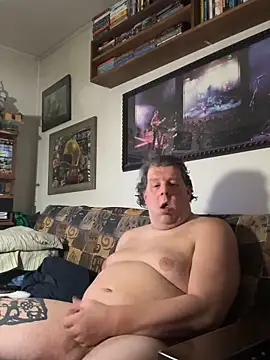 Snapshot of Stephanie1984 chatting on December 17, 2025, 12:59 am Stephanie1984 online show from December 17, 2025, 12:59 am