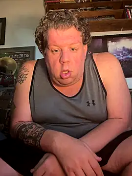 Stephanie1984 online show from October 3, 2025, 6:09 pm