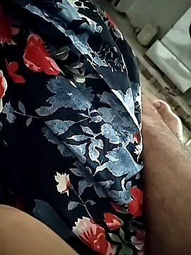 sexy  girls98 online show from September 23, 2025, 3:41 pm