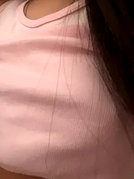 Snapshot of lulizoee chatting on October 13, 2025, 5:25 pm lulizoee online show from October 13, 2025, 5:25 pm