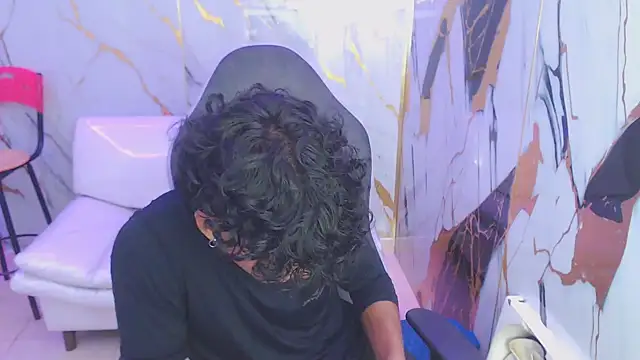 bull cam online show from October 11, 2025, 4:52 pm