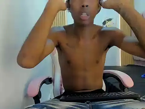 Jax Maliq online show from October 10, 2025, 1:39 am