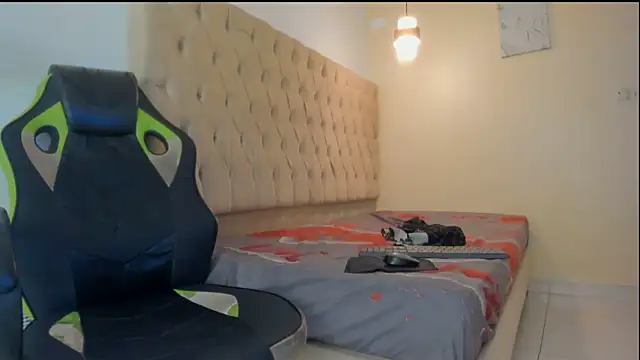 Jax Maliq online show from January 5, 2026, 5:27 pm