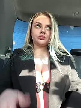 StasySweet online show from November 15, 2025, 8:29 am